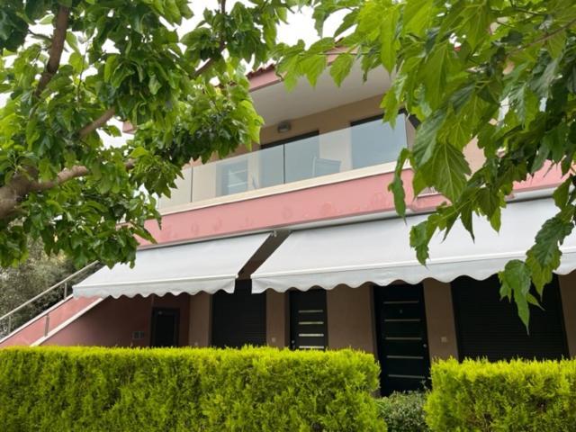 Polychrono Apartments מראה חיצוני תמונה