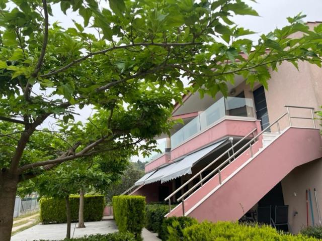 Polychrono Apartments מראה חיצוני תמונה