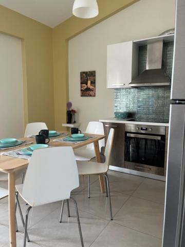 Polychrono Apartments מראה חיצוני תמונה