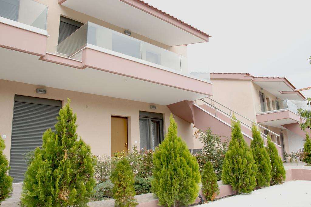 Polychrono Apartments מראה חיצוני תמונה